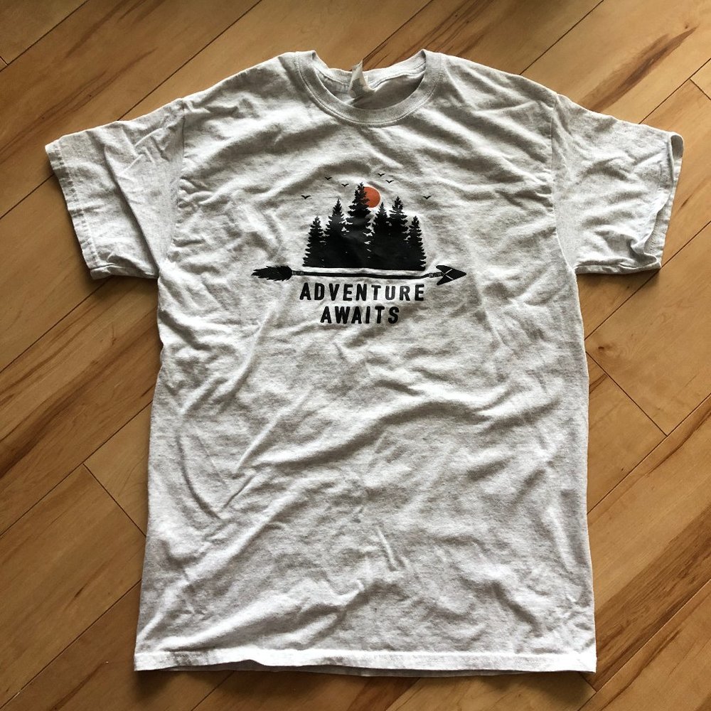 NWOT Save Lands Adventure Awaits Short Sleeve T-Shirt